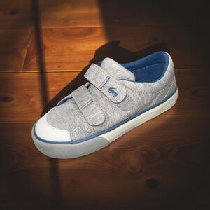 See Kai Run Toddler Tanner Canvas Shoes Sneakers Size 10